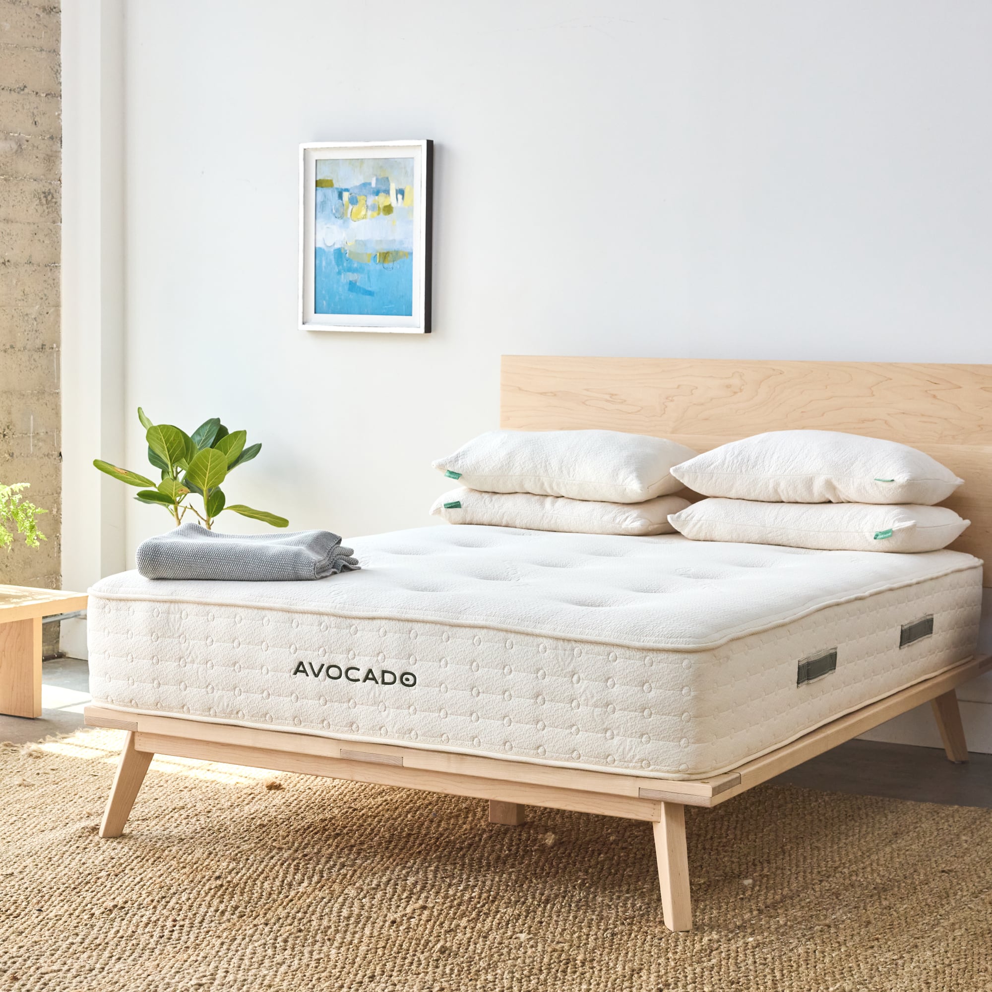 AvocadoHybridMattress1