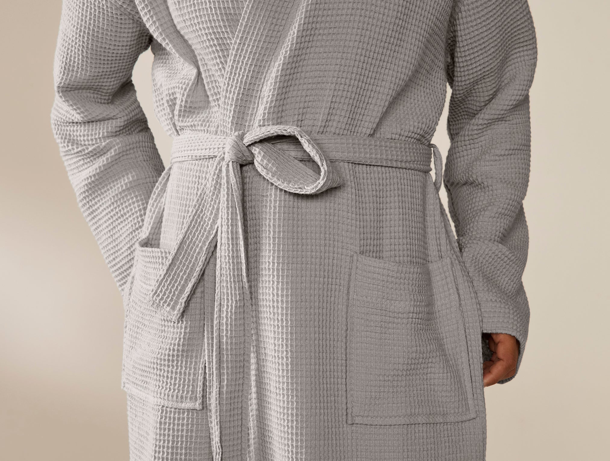FA25_UnisexOrganicWaffle_Robe_Fog_M_2020
