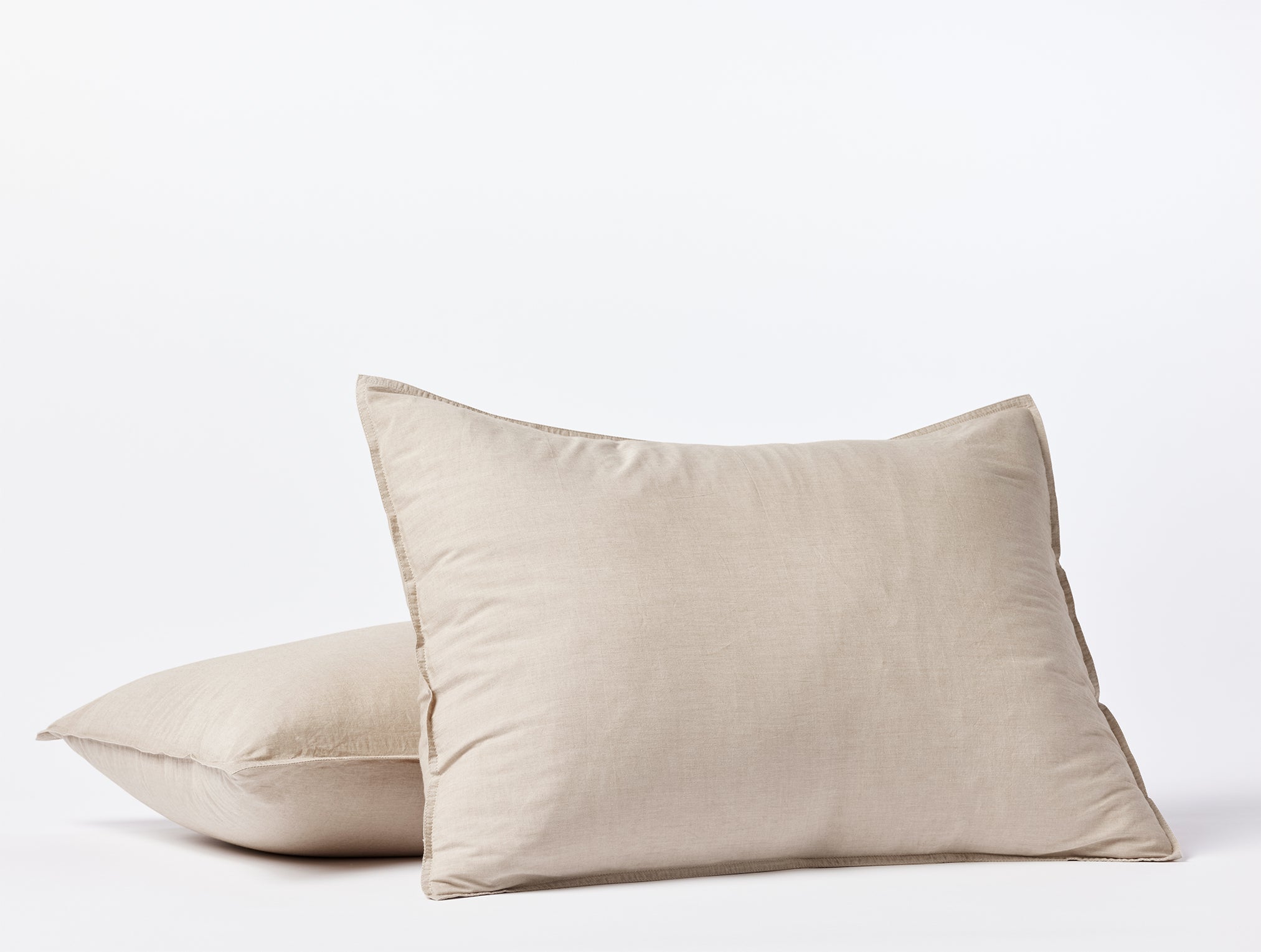 PDP_1024909_CrinkledPercale_Shams_HazelChambray_Standard_FA22_0138_0a93a5e5-7ee2-4599-af9d-3c85b9674501